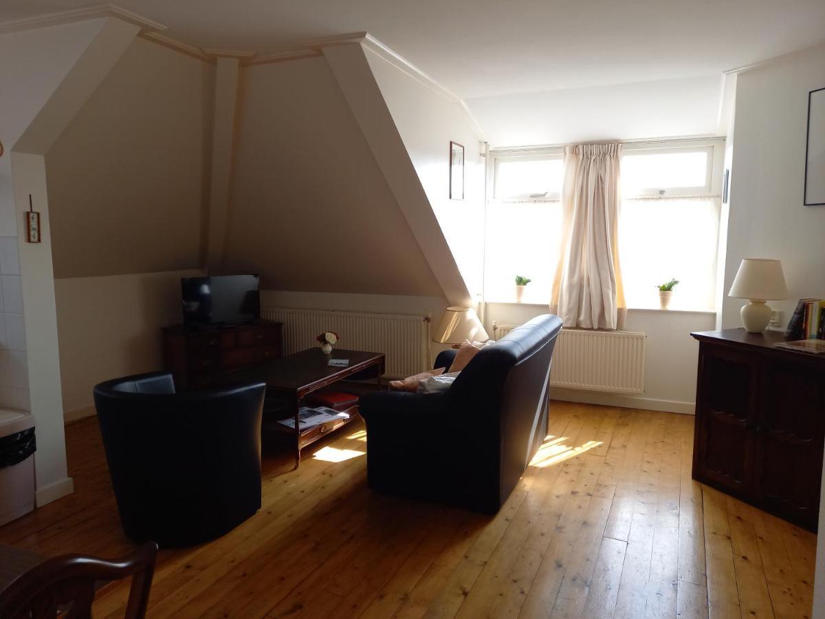 Hotel 'T Doktershus Lemmer Bagian luar foto