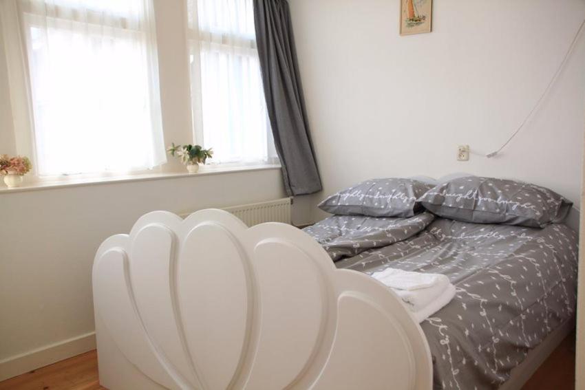 Hotel 'T Doktershus Lemmer Bagian luar foto
